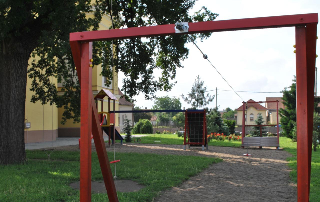Mamre Szallo Hajduboszormeny Exterior foto