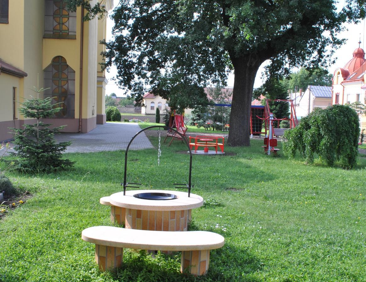 Mamre Szallo Hajduboszormeny Exterior foto